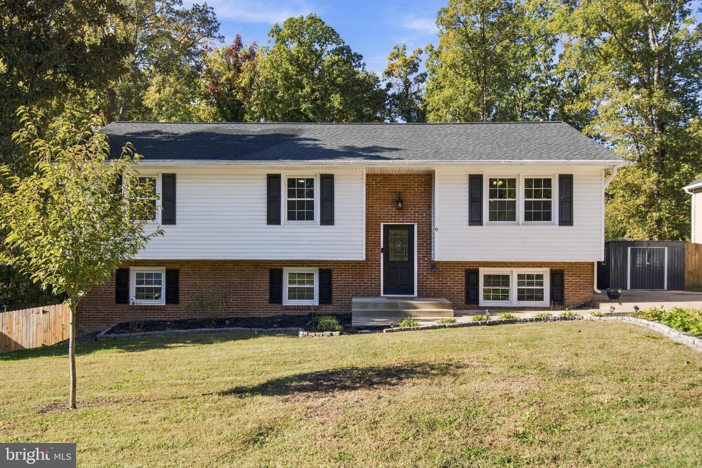9 Cherry Tree Ln — photo