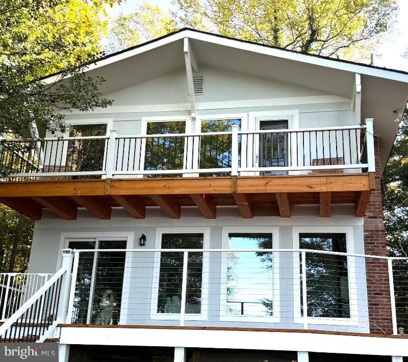 1387 N Independence Dr — photo