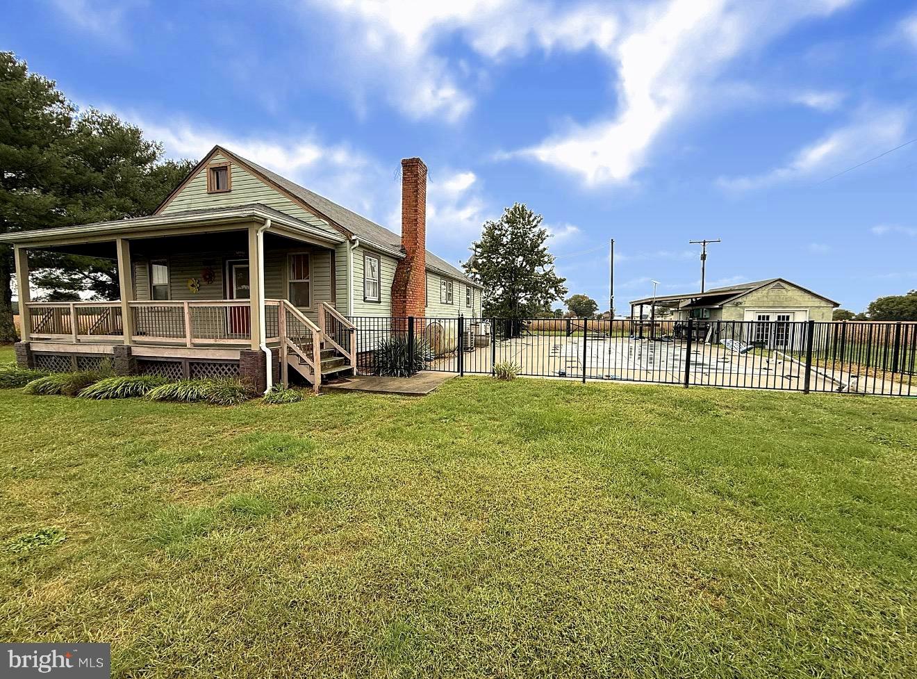 4479 Coles Point Rd — photo