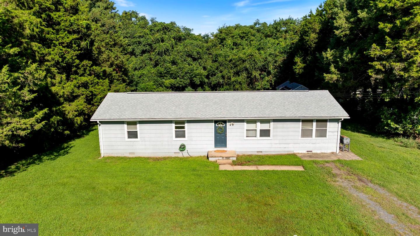 127 Fairfax Dr — photo