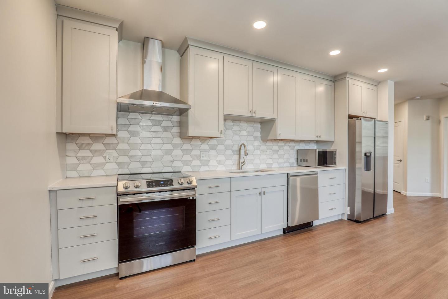 210 E Boscawen St #200 — photo