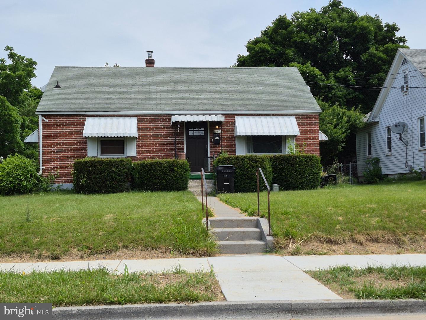 1048 Woodland Ave — photo