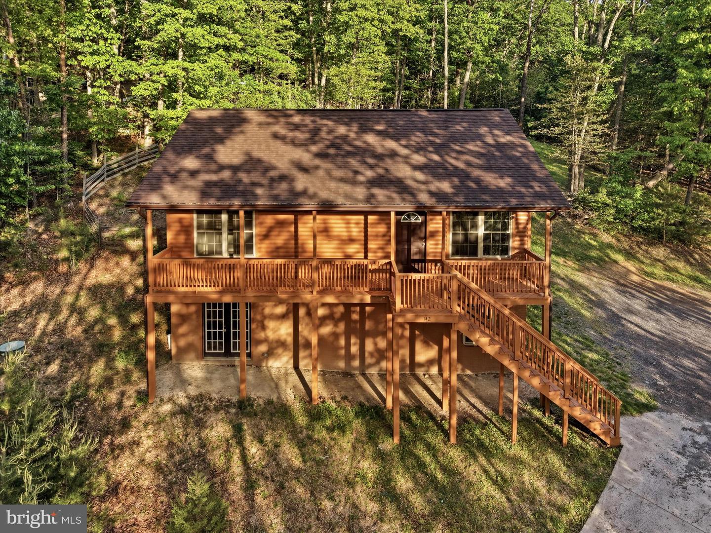 142 Spring Hollow Road, Front Royal, VA 22630