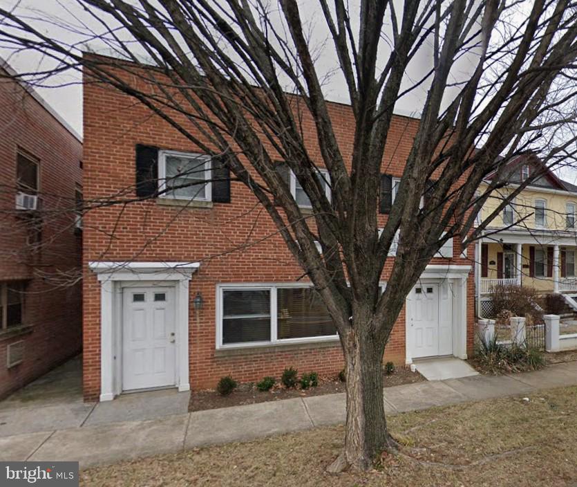 320 N Royal Ave #2 — photo