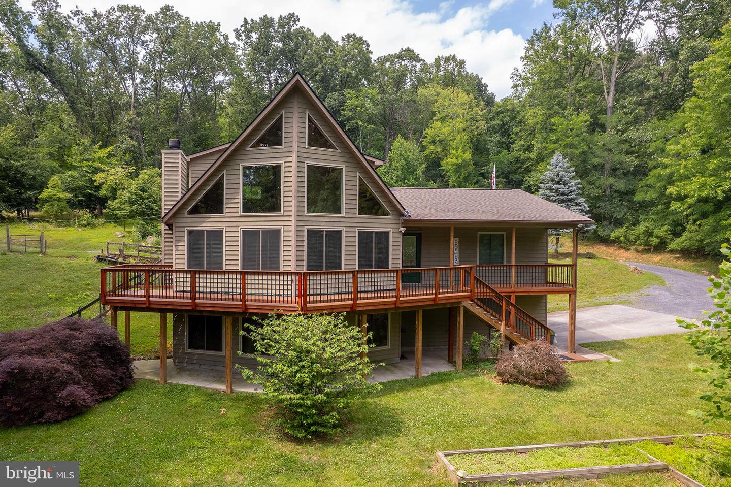 1011 Liberty Hall Rd — photo