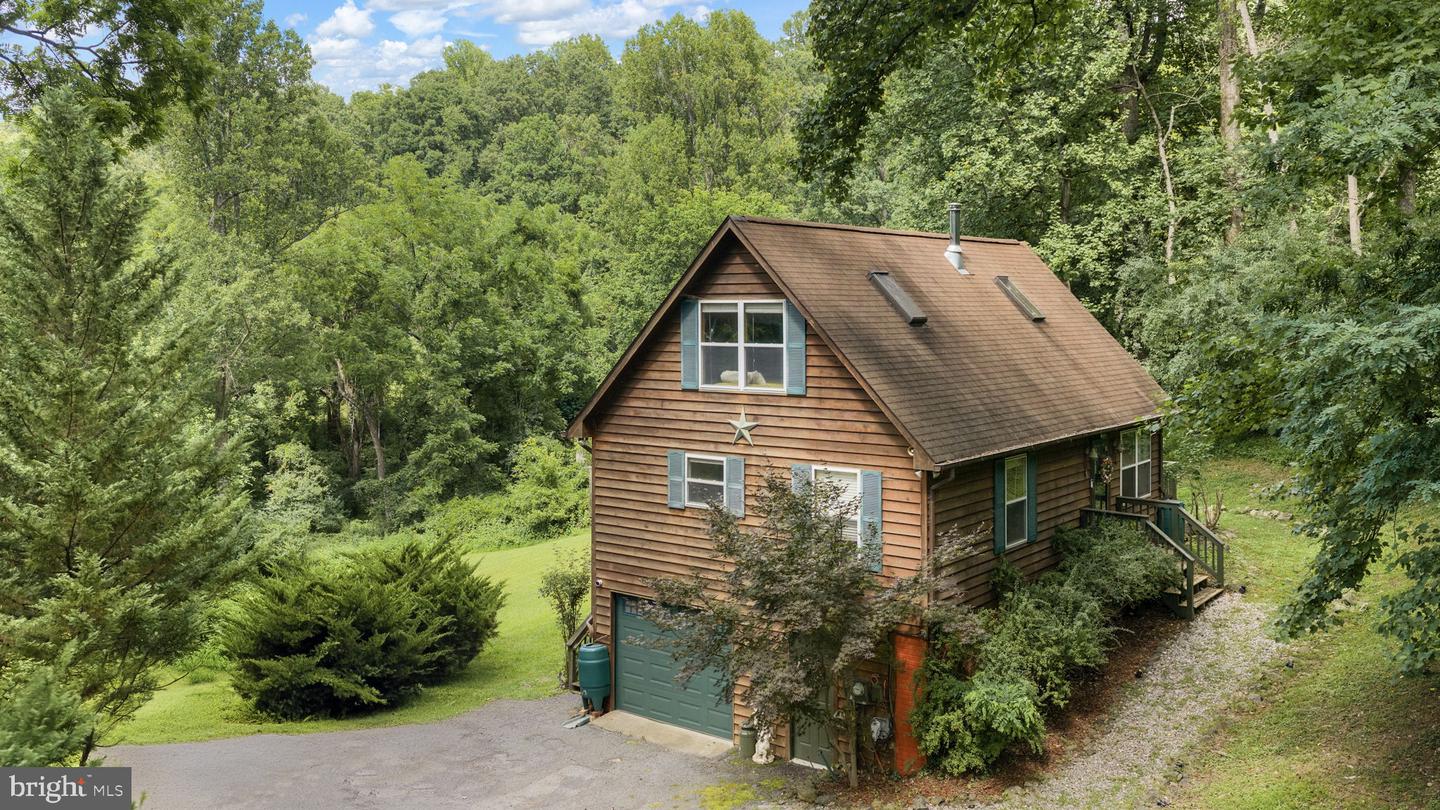 367 Northern Spy Dr — photo