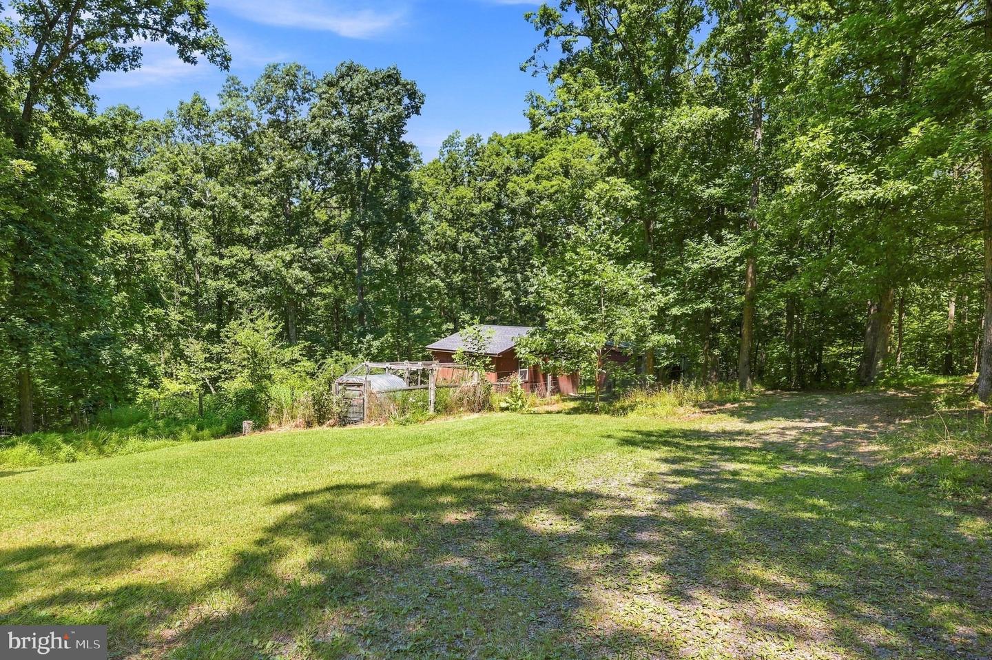 558 Catron Ridge Road, Bentonville, VA 22610 — photo 2