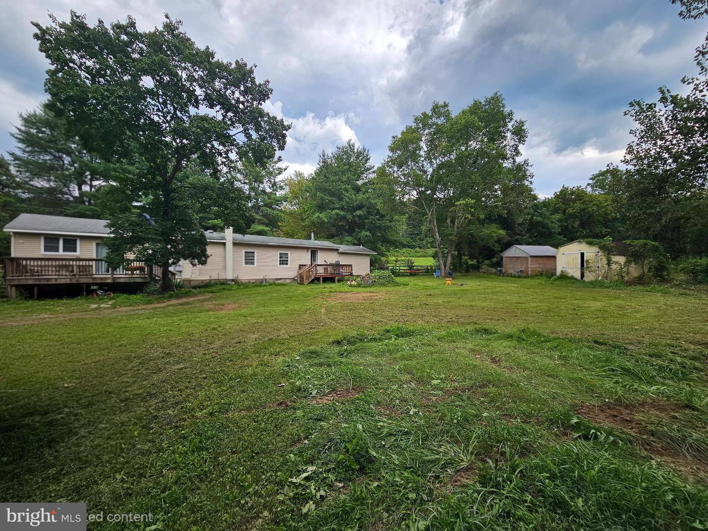 348 Thompson Hollow Rd — photo