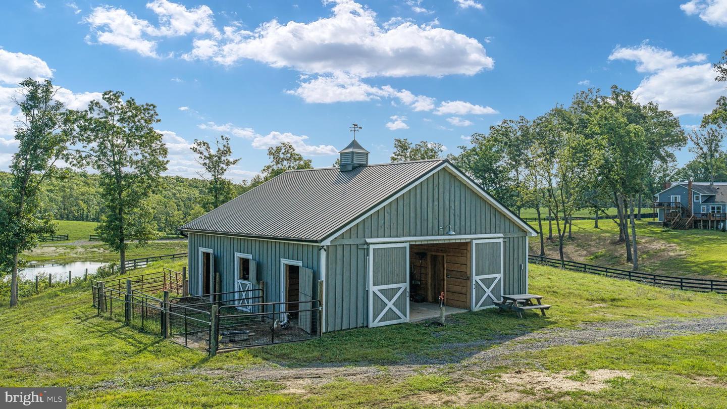 359 Ridgeway Road, Front Royal, VA 22630 — photo 3