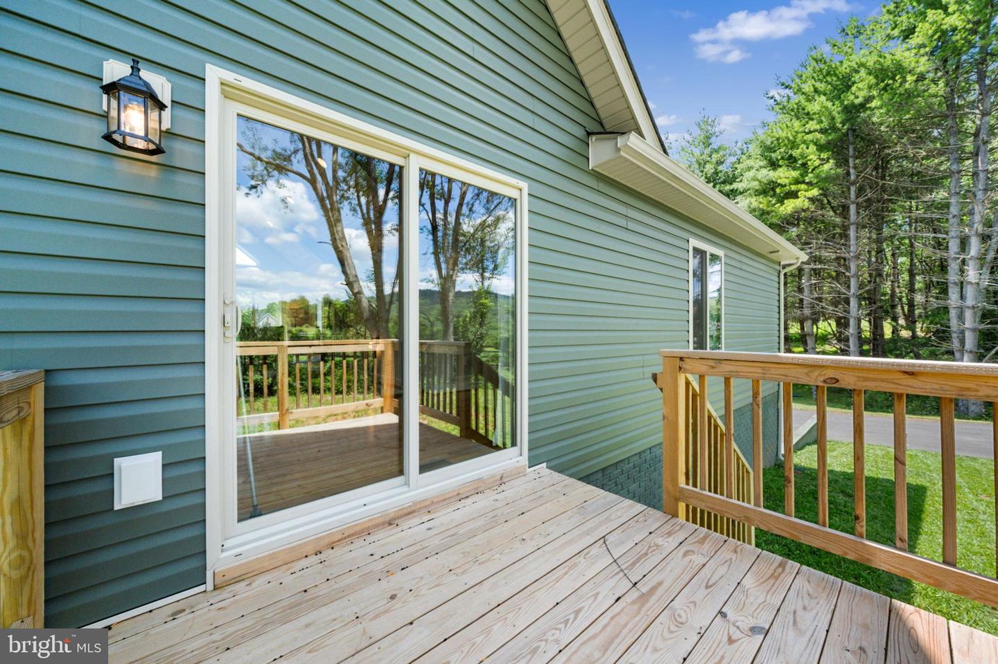 118 Evergreen Ct — photo