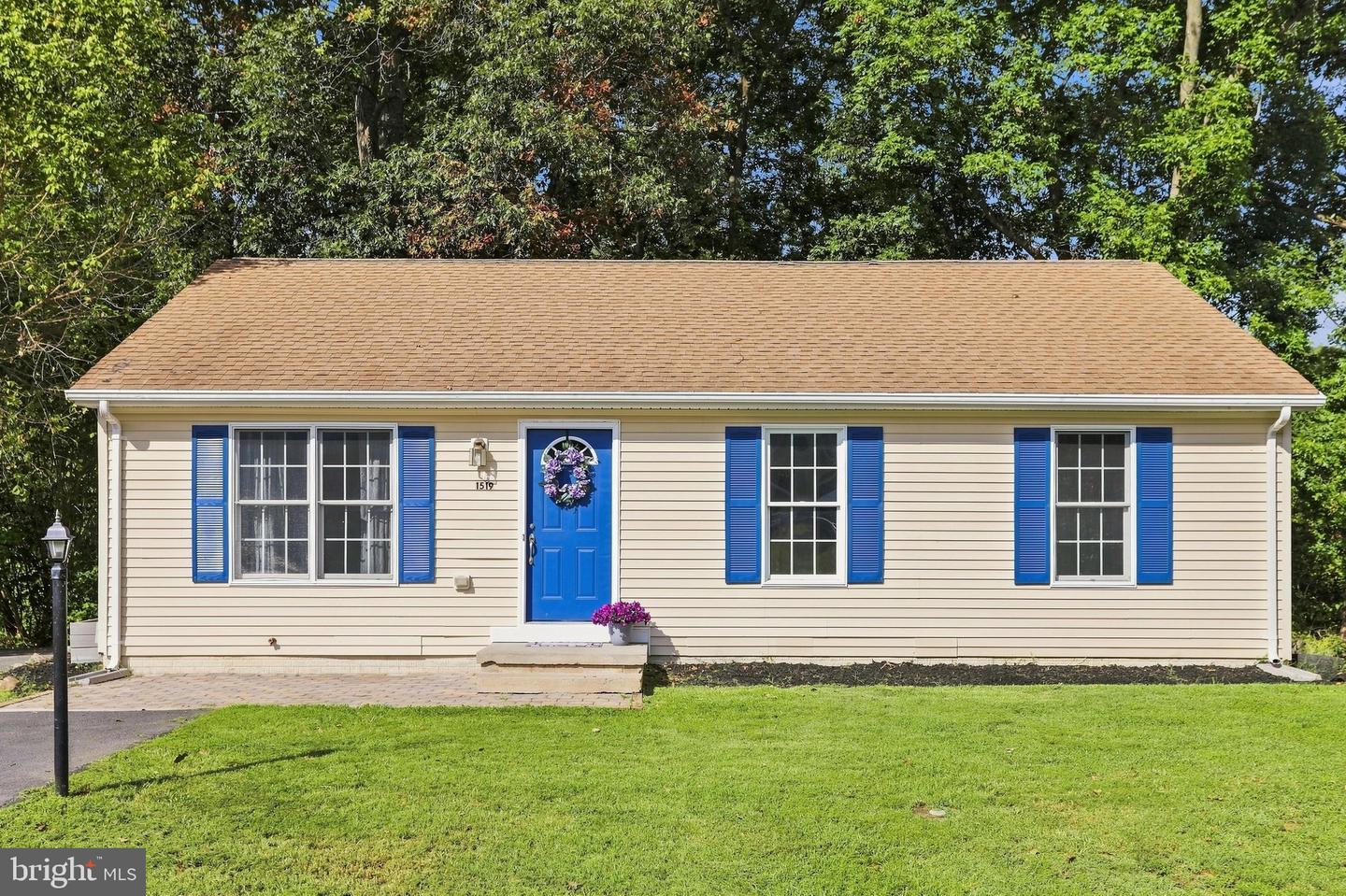 1519 Mallard Pl — photo