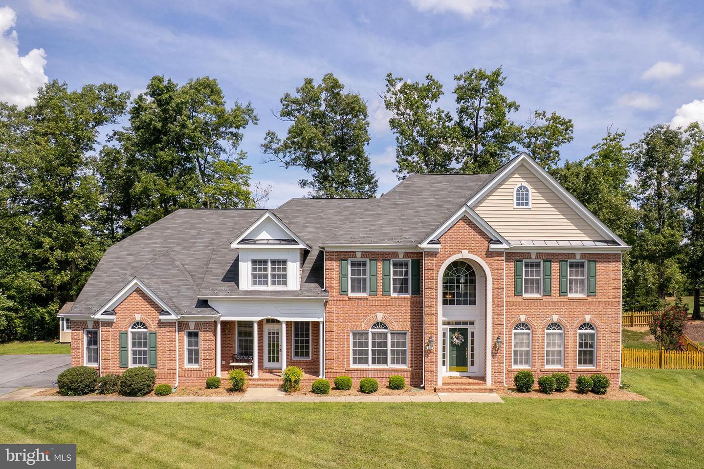 100 Sand Bunker Ct — photo