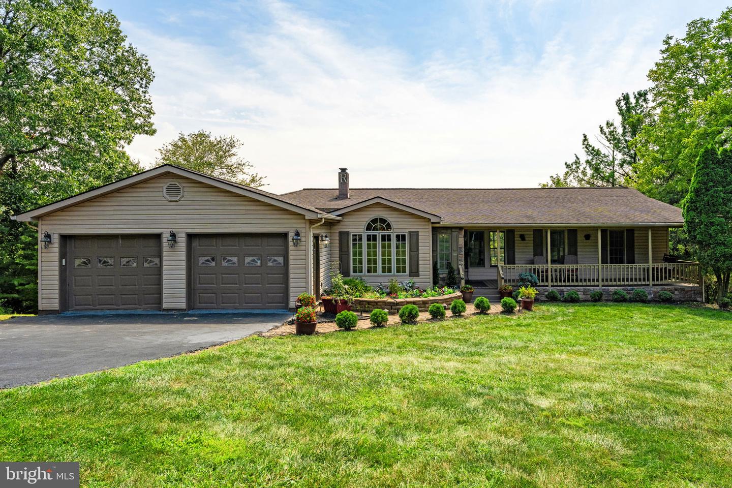 149 King David Dr — photo