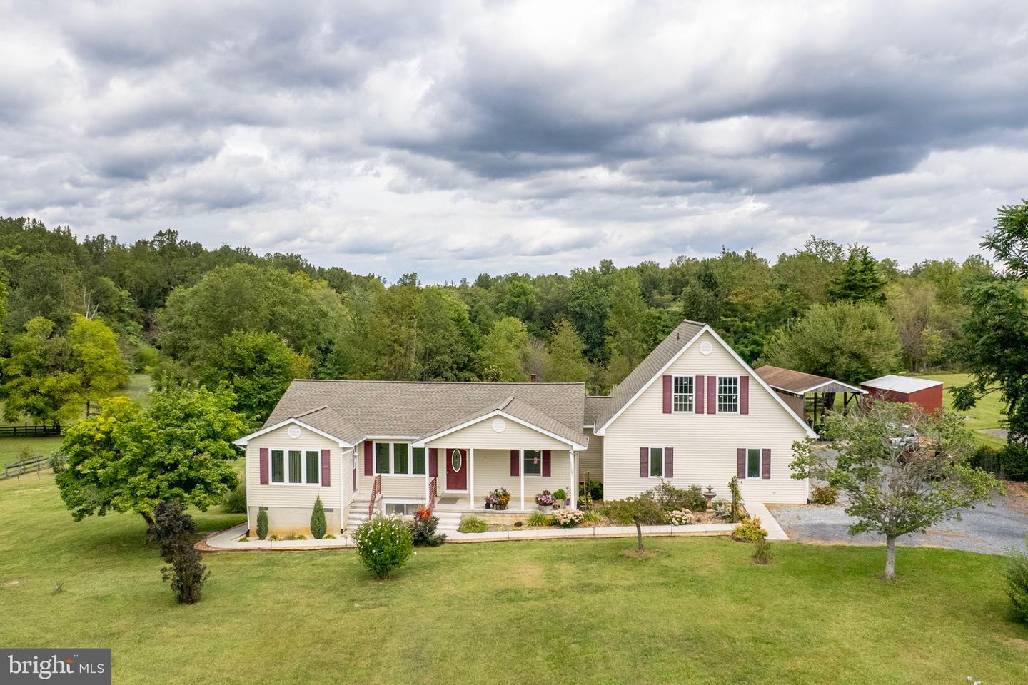 1207 Buck Mountain Rd — photo