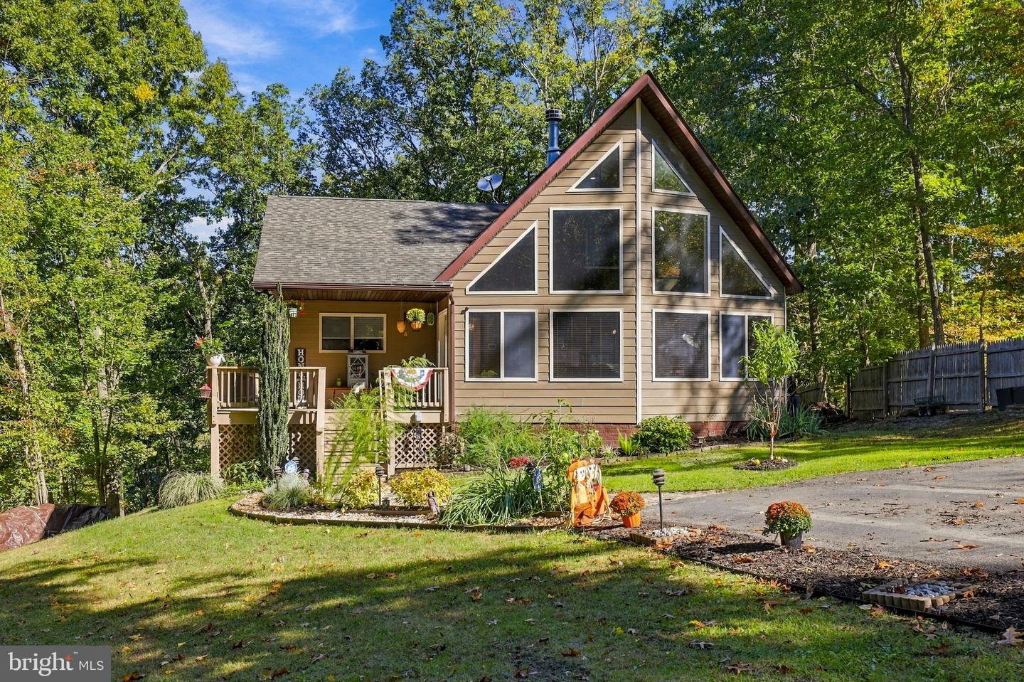 189 Hobbs Knob Rd — photo