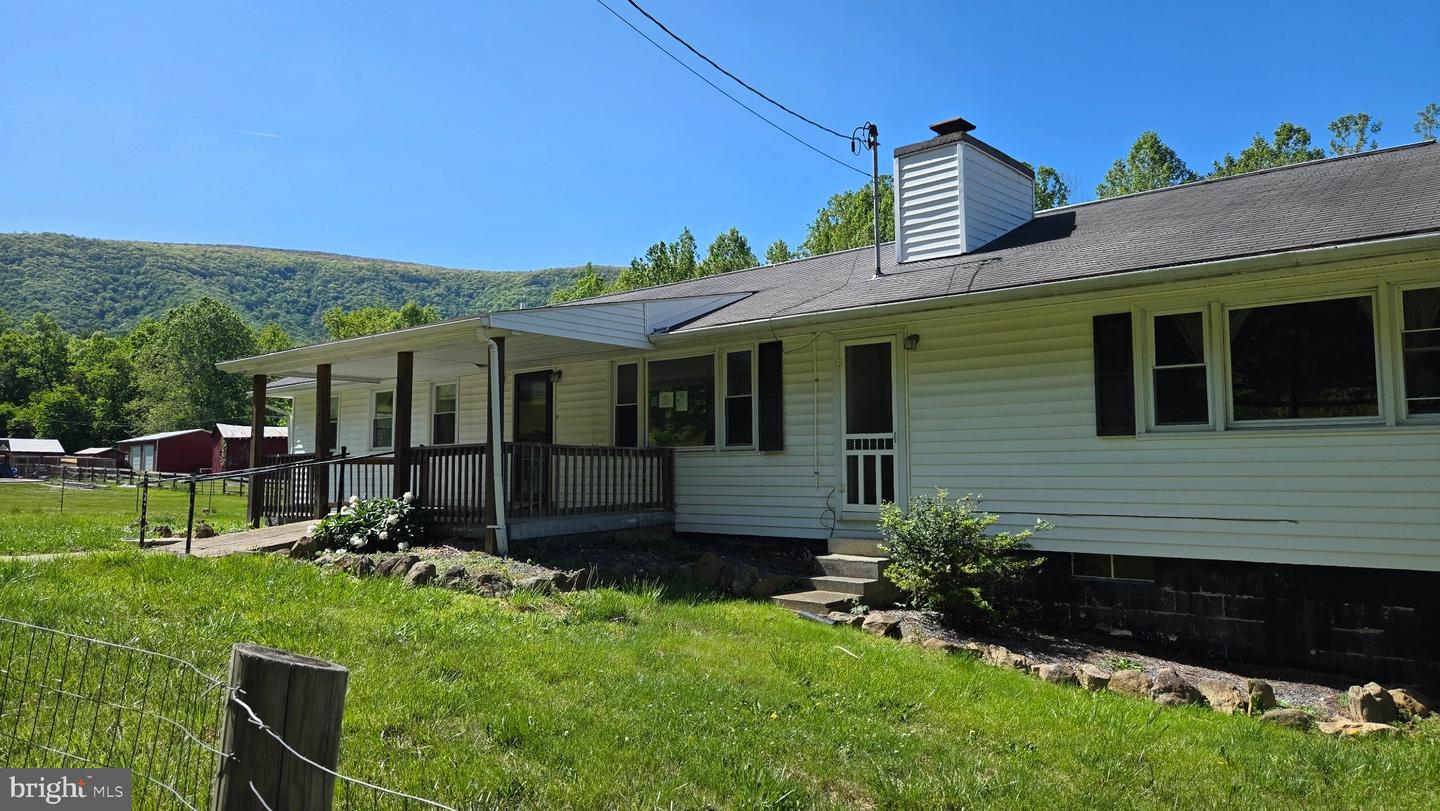 82 Broad Run Rd — photo