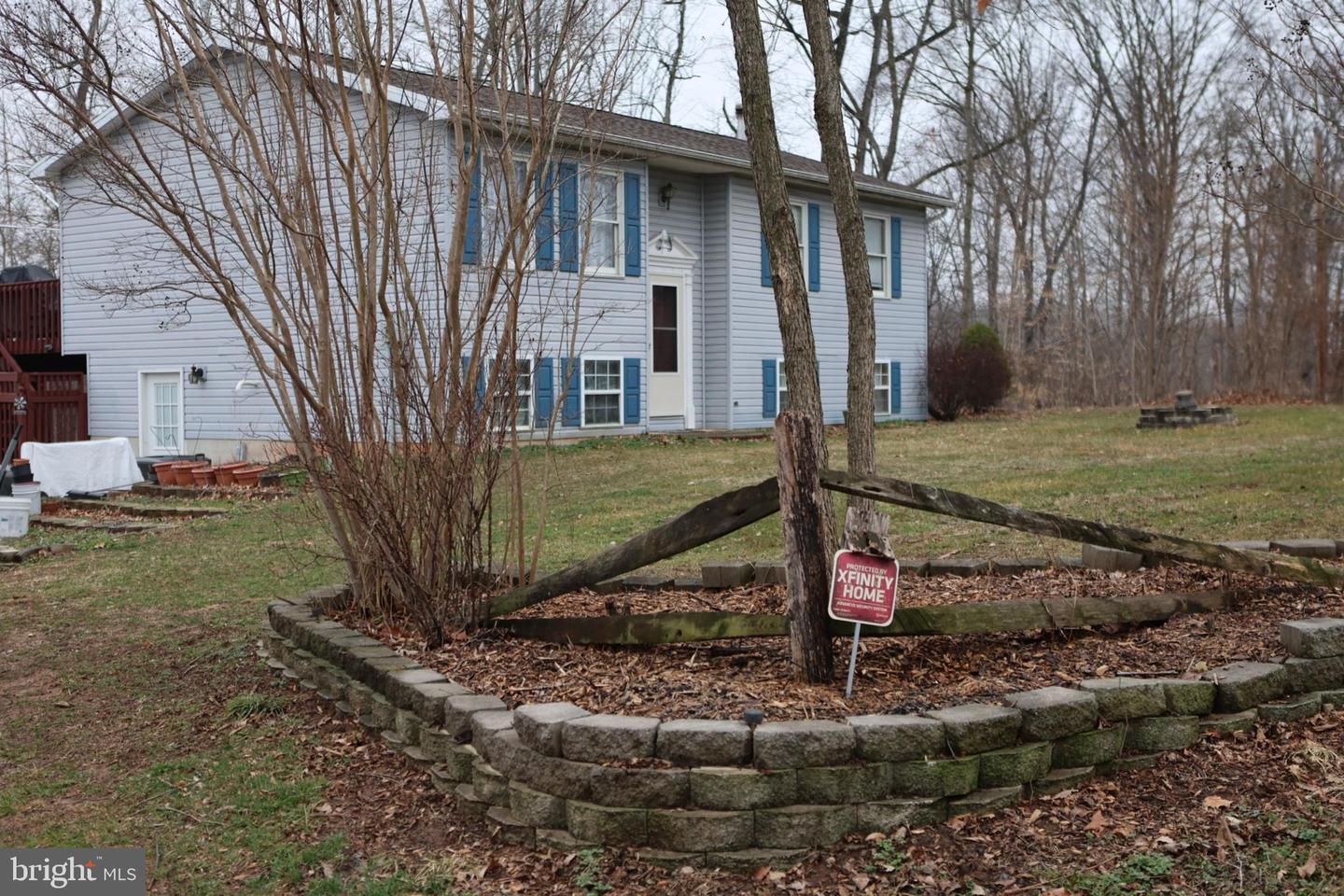 319 Canal Rd — photo