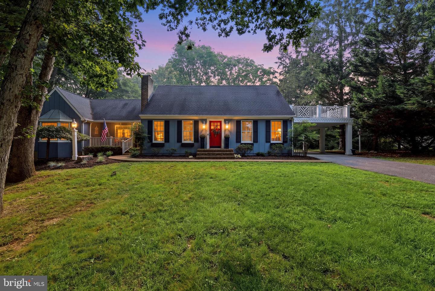 202 Topflite Dr — photo