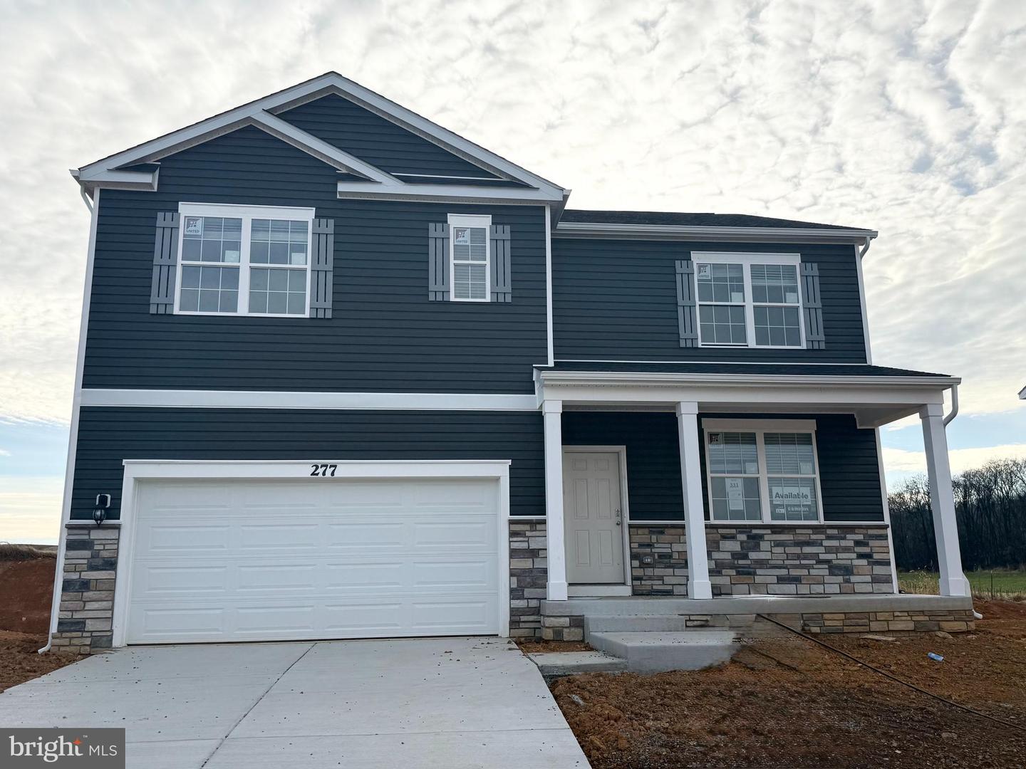 380 Orpington Dr — photo