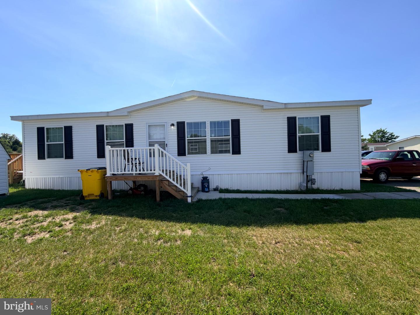 320 Valentine Dr — photo