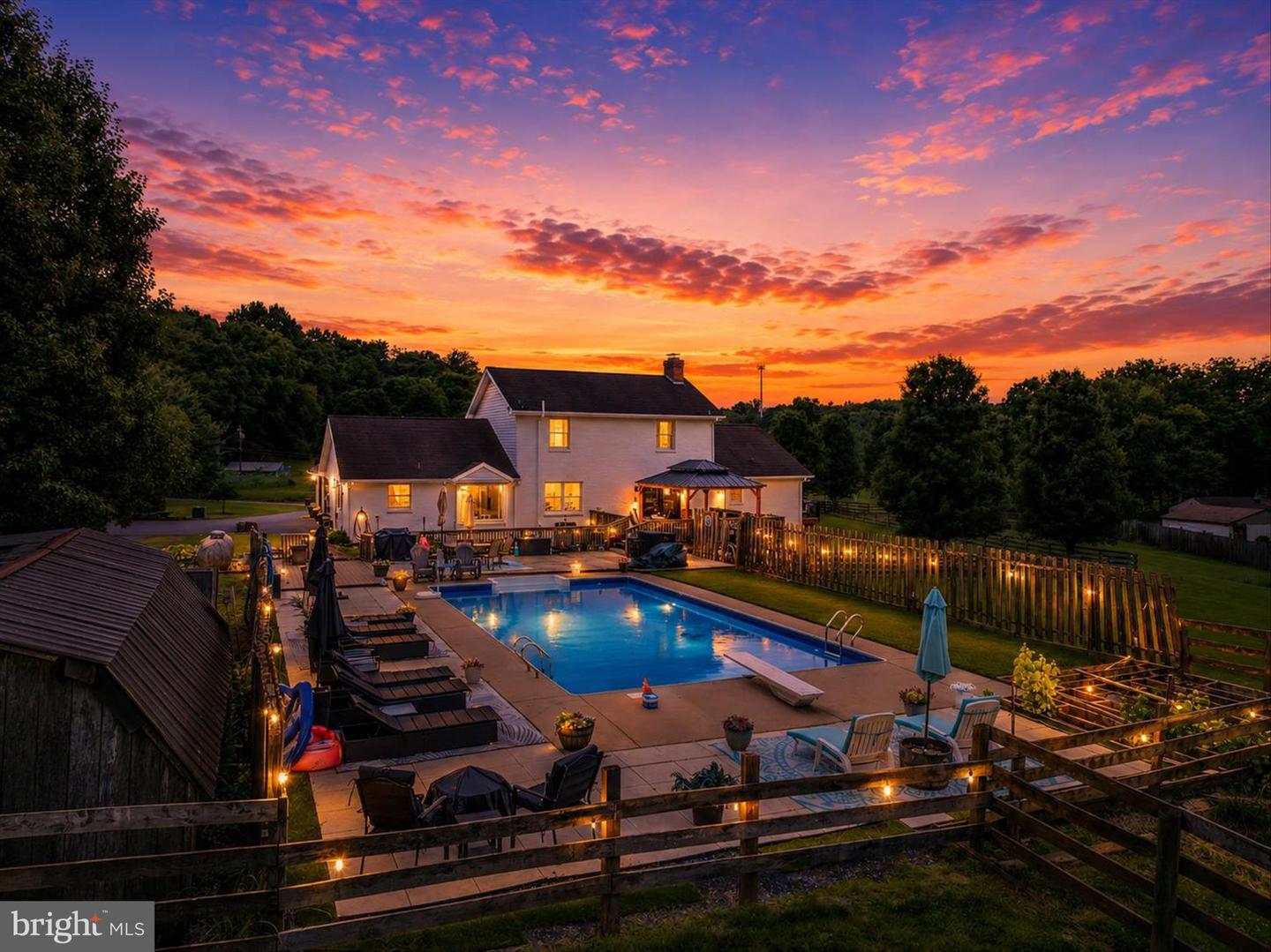 105 Grade Road, Falling Waters, WV 25419 — photo 2