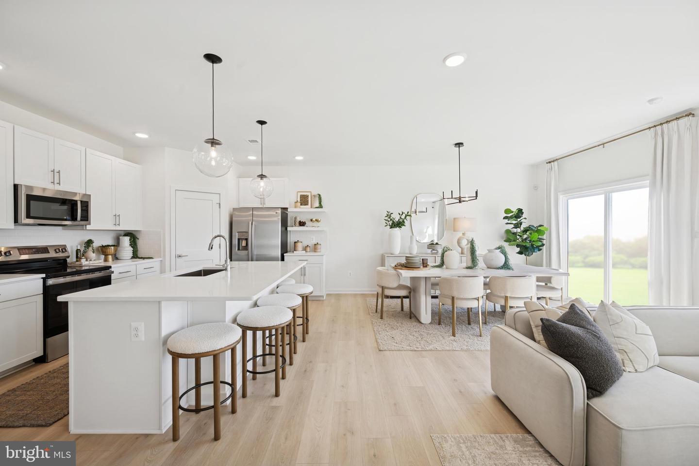 Tbb Valor Lane — photo