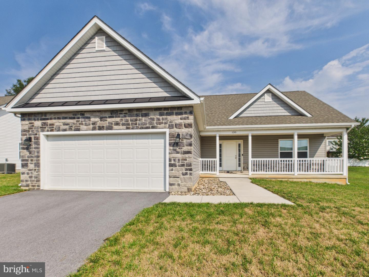 130 Constellation Road, Inwood, WV 25428 — photo 2