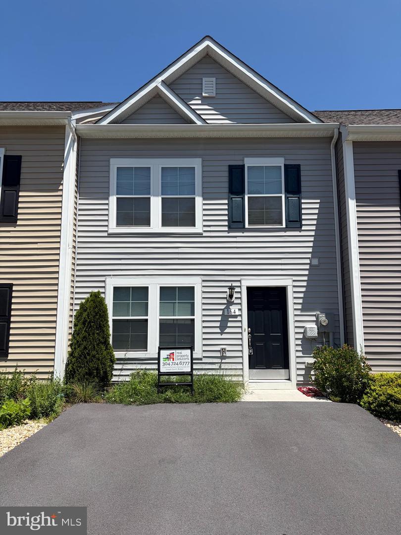 164 Scotch Pine Dr — photo