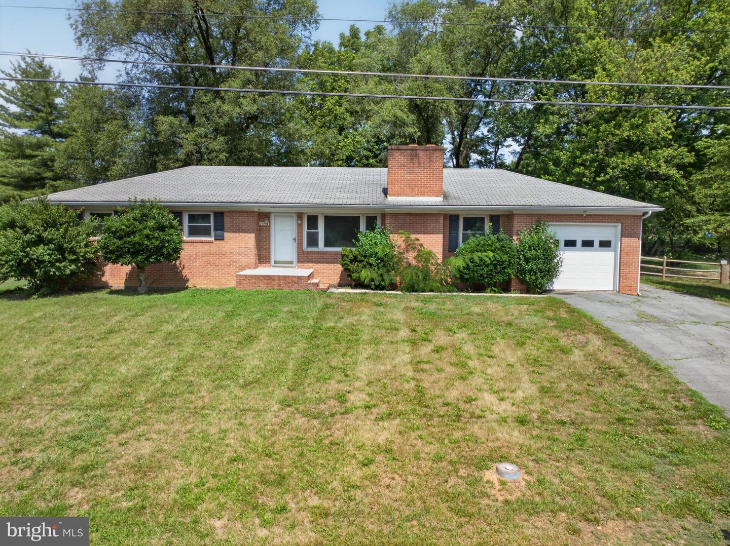 142 Tammy Ln — photo