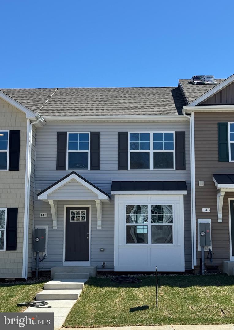 L48 Recife Ct — photo