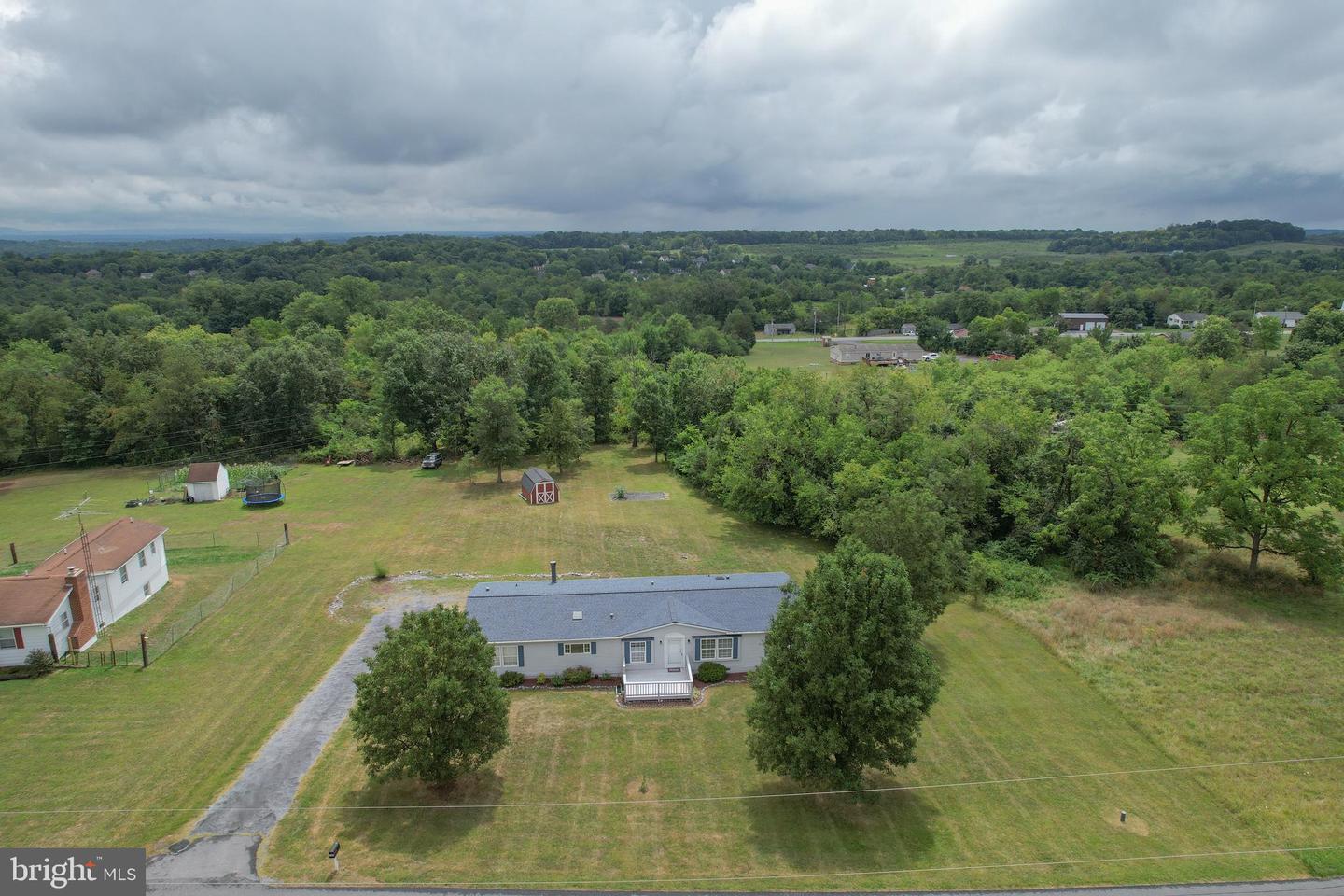 706 LOOP ROAD, GERRARDSTOWN WV 25420 — photo 2