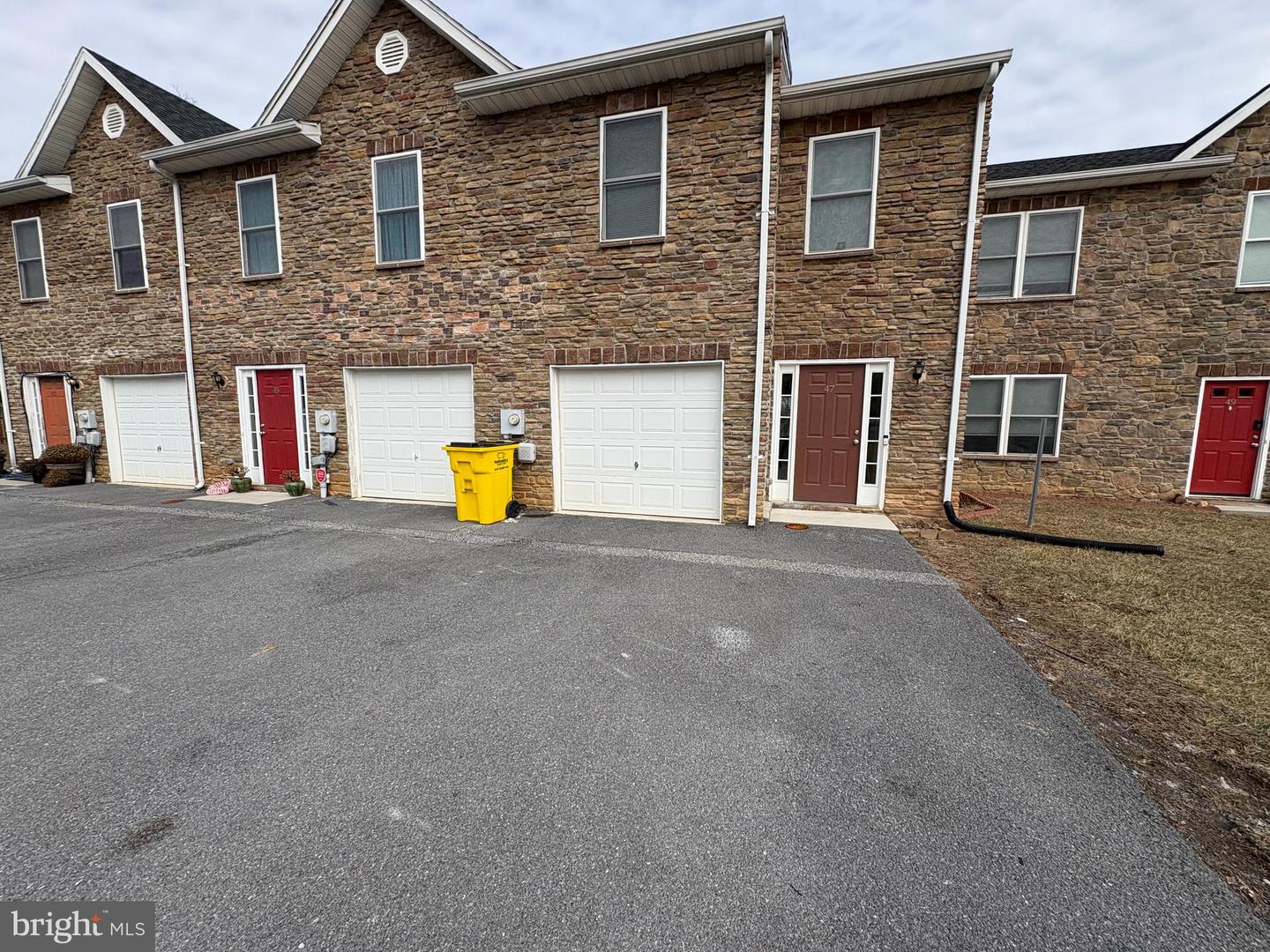 60 Santa Fe Ct — photo