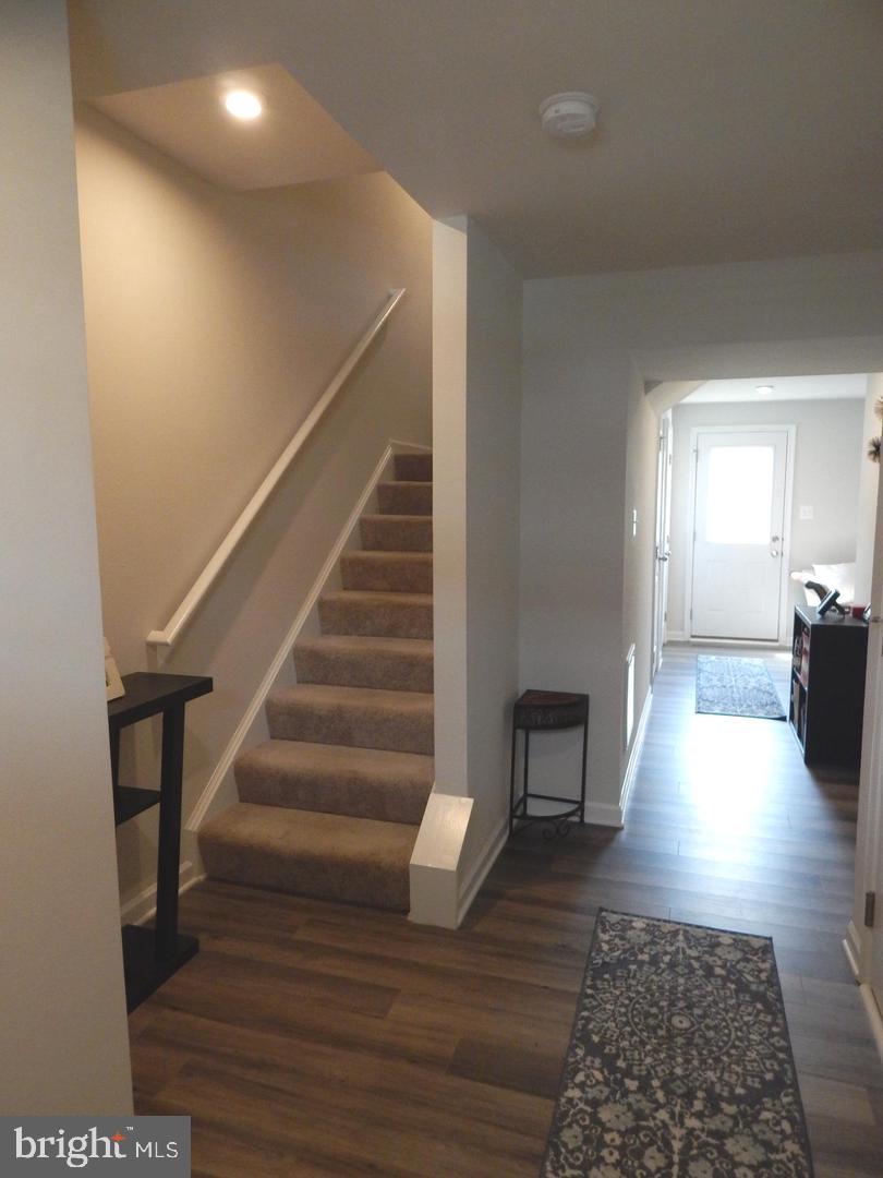56 Wiggles Ct — photo