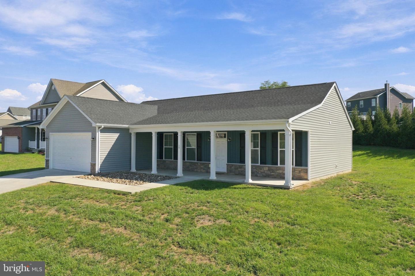 16 Reprisal Road, Inwood, WV 25428 — photo 2