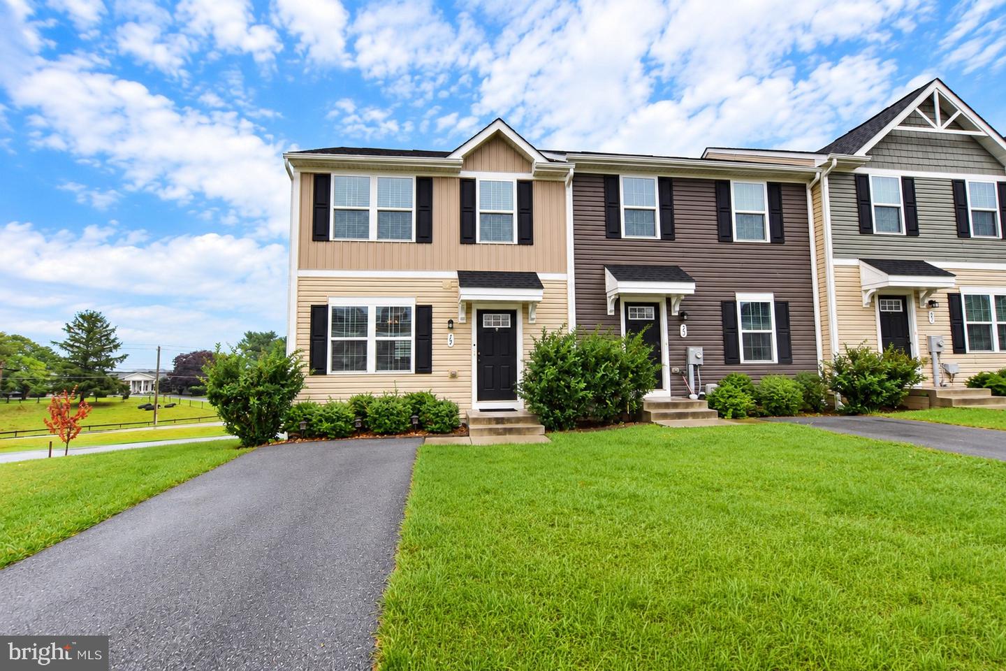 19 Chincoteague Ln — photo