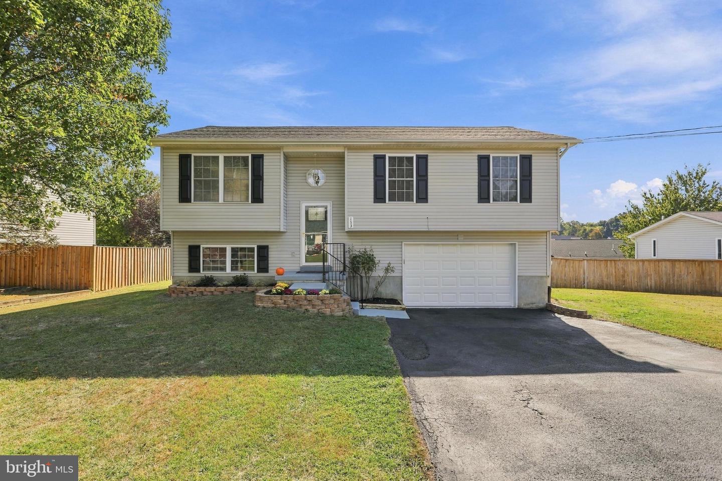 153 Idyllwood Dr — photo