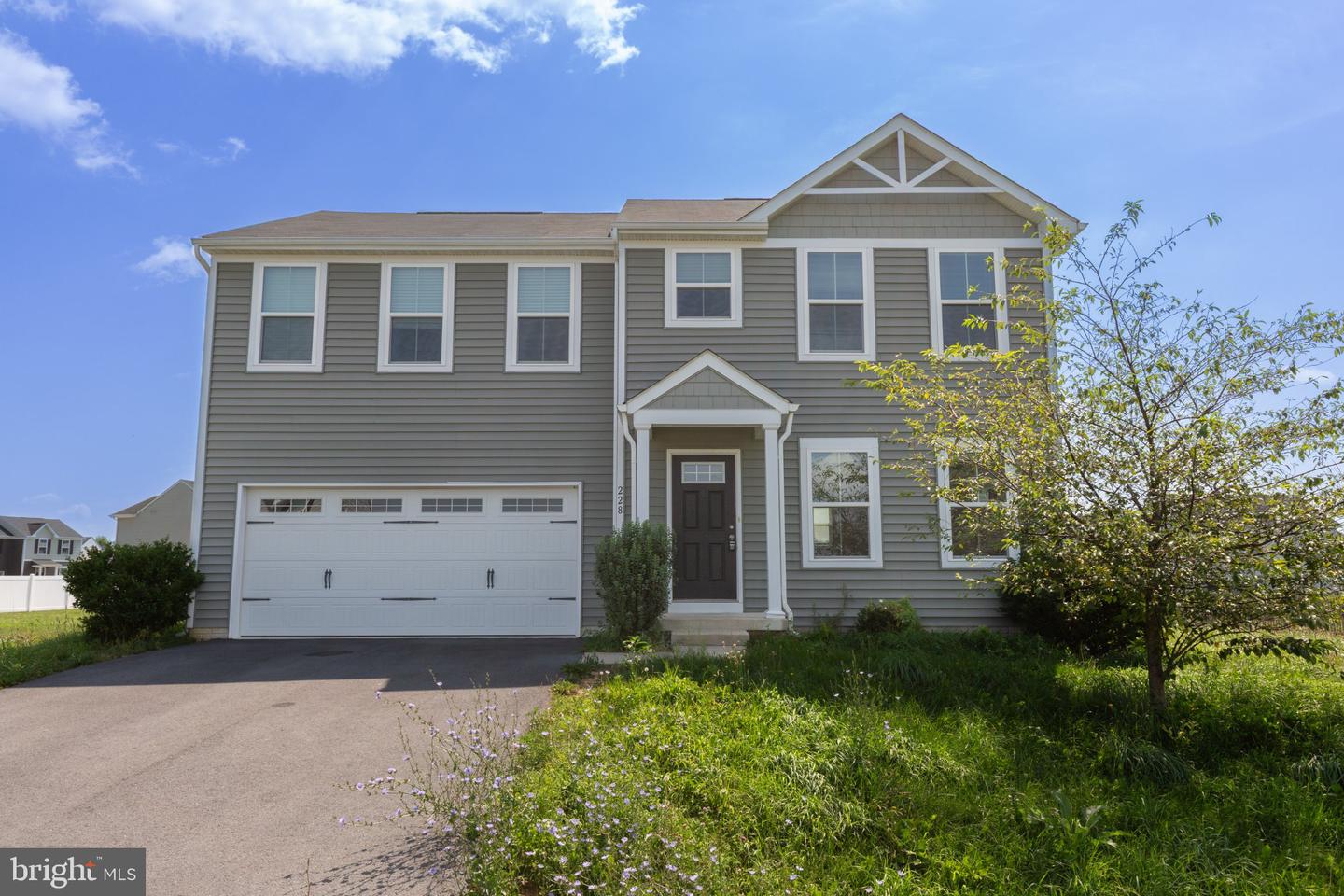 228 Chandlers Glen Dr — photo