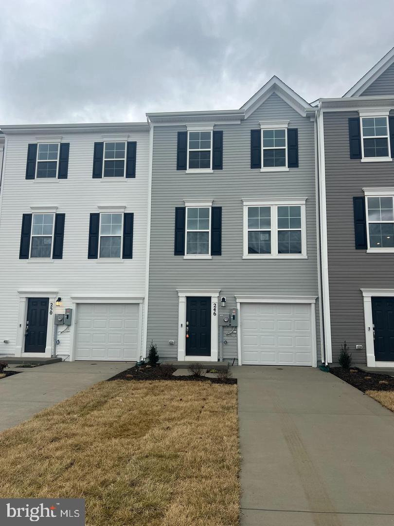 11 Gray Silver Road, Inwood, WV 25428