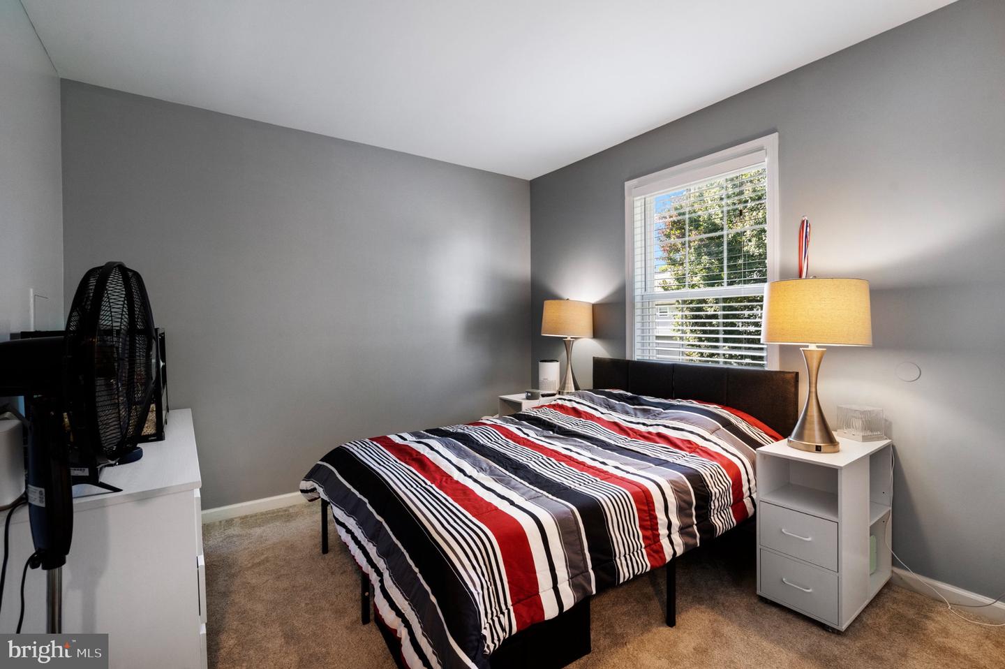 38 Charlotte Ct — photo