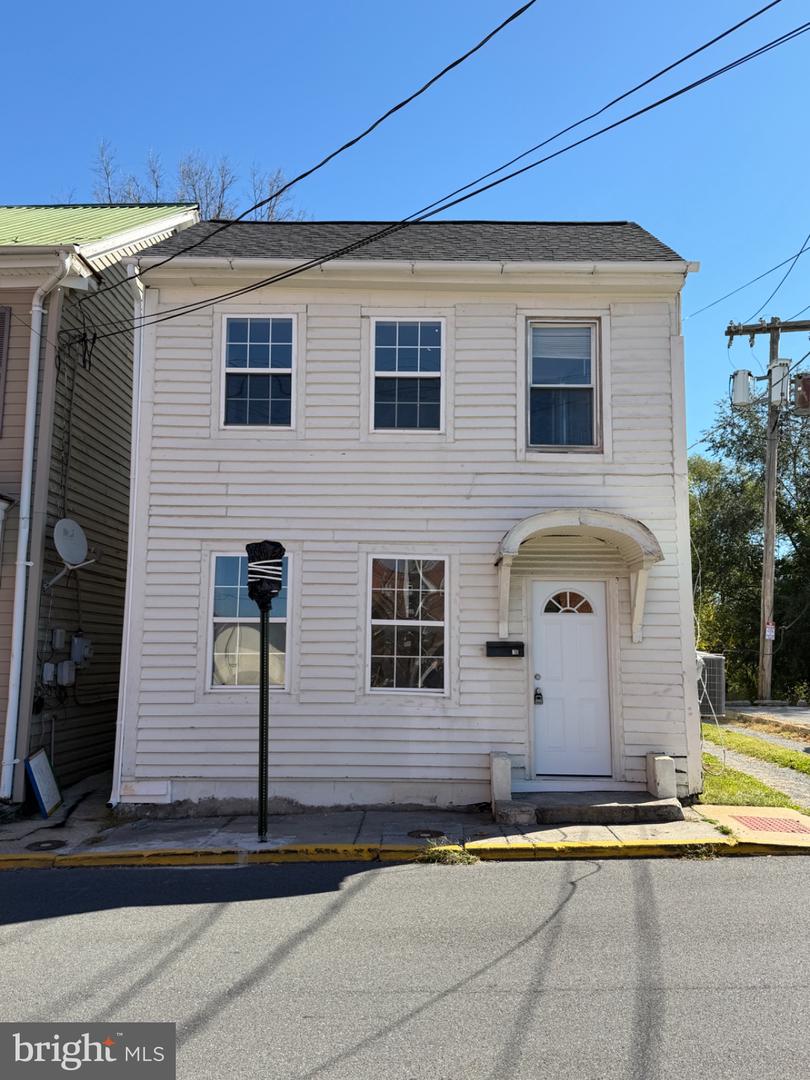 115 N Spring St — photo