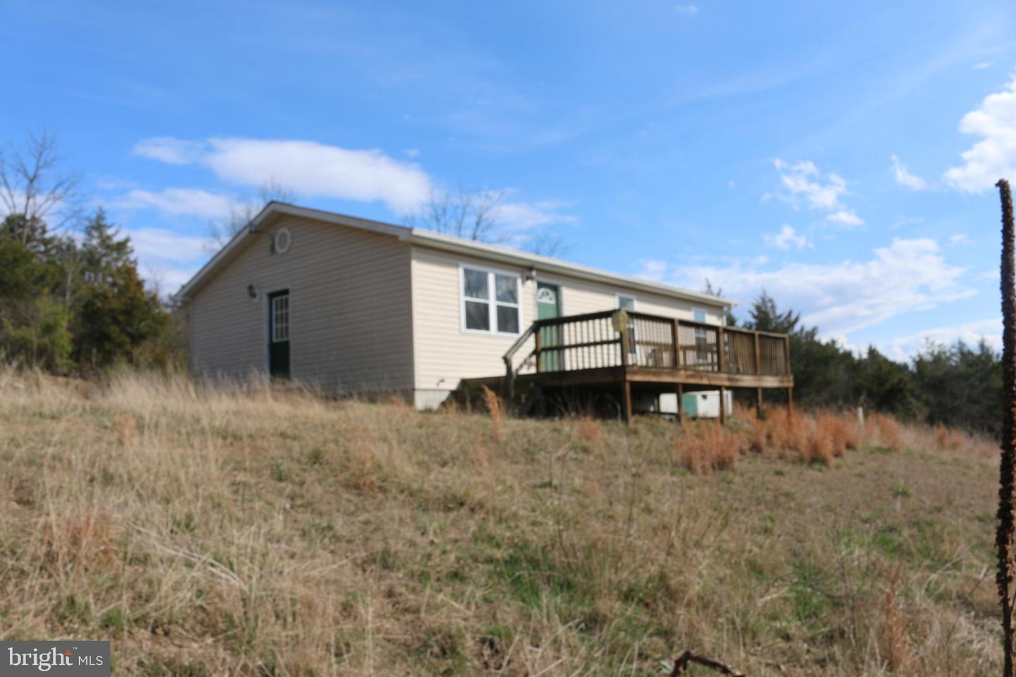 156 Squirrel Den Rd — photo