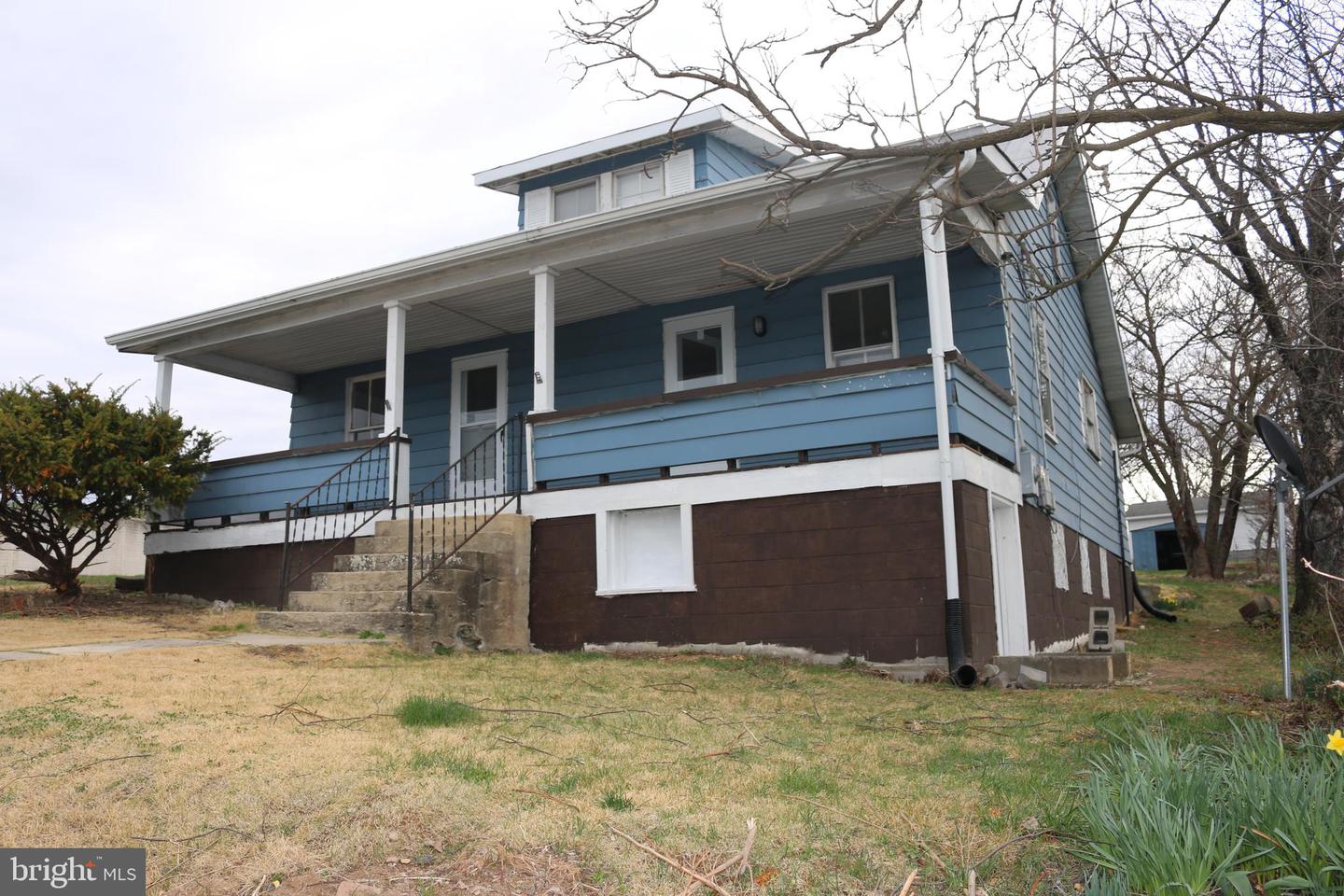 216 N Main St — photo