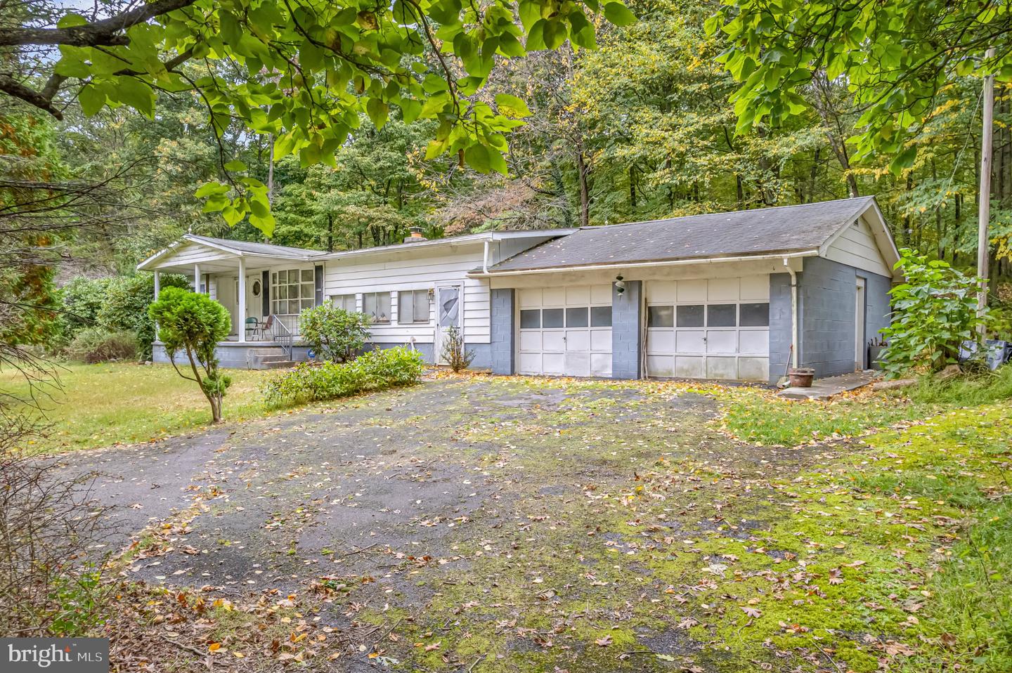 3948 Laurel Dale Rd — photo
