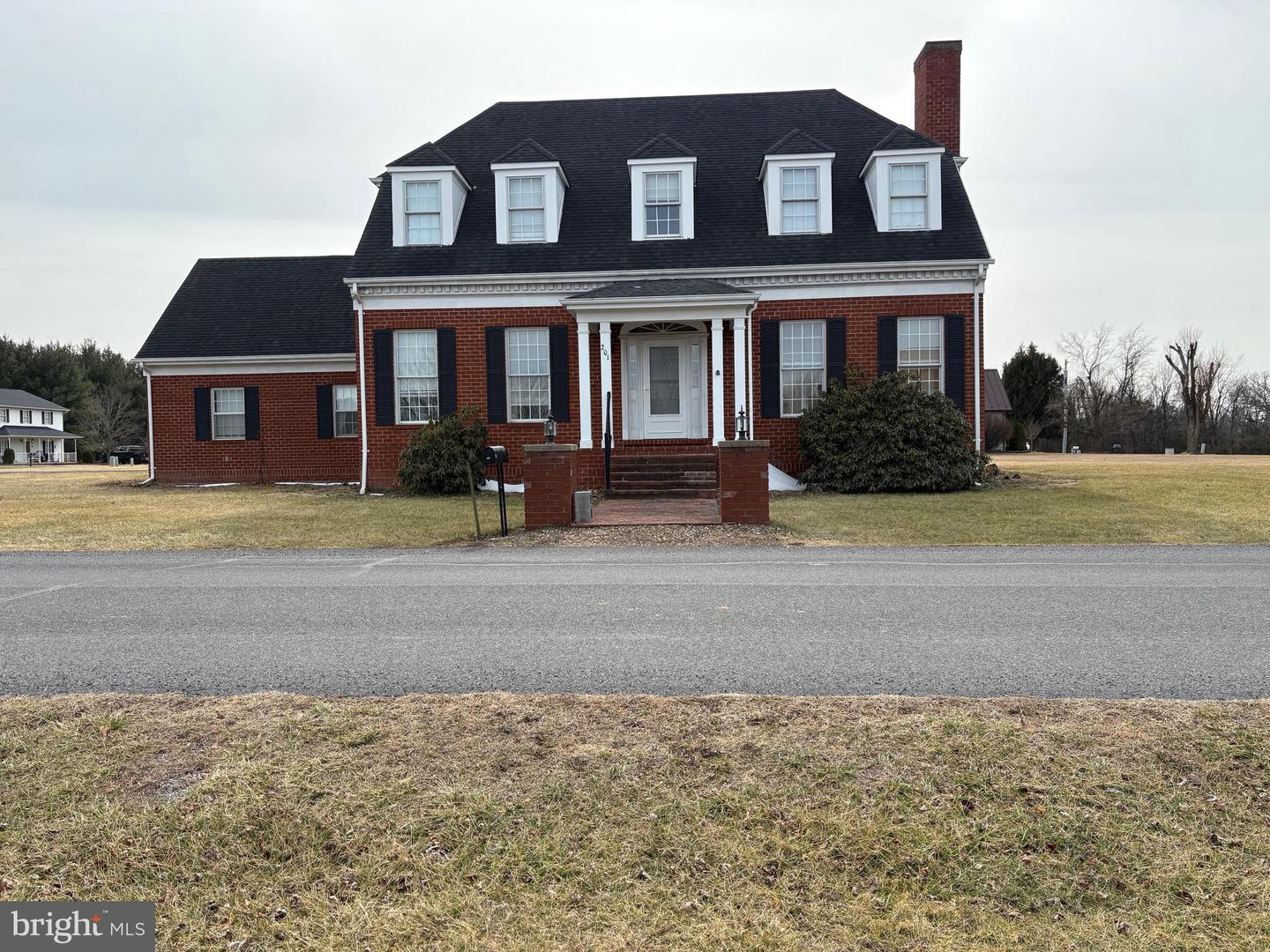 201 Hope Mountain Dr — photo