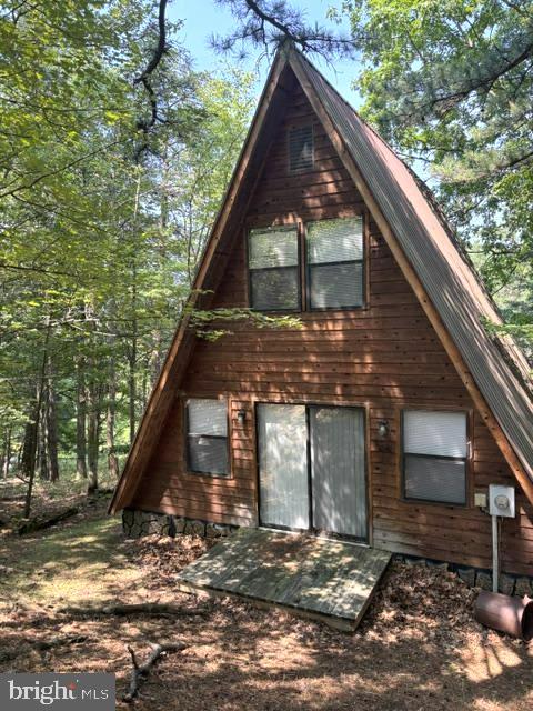 296 Hunting Ridge Road, Mathias, WV 26812