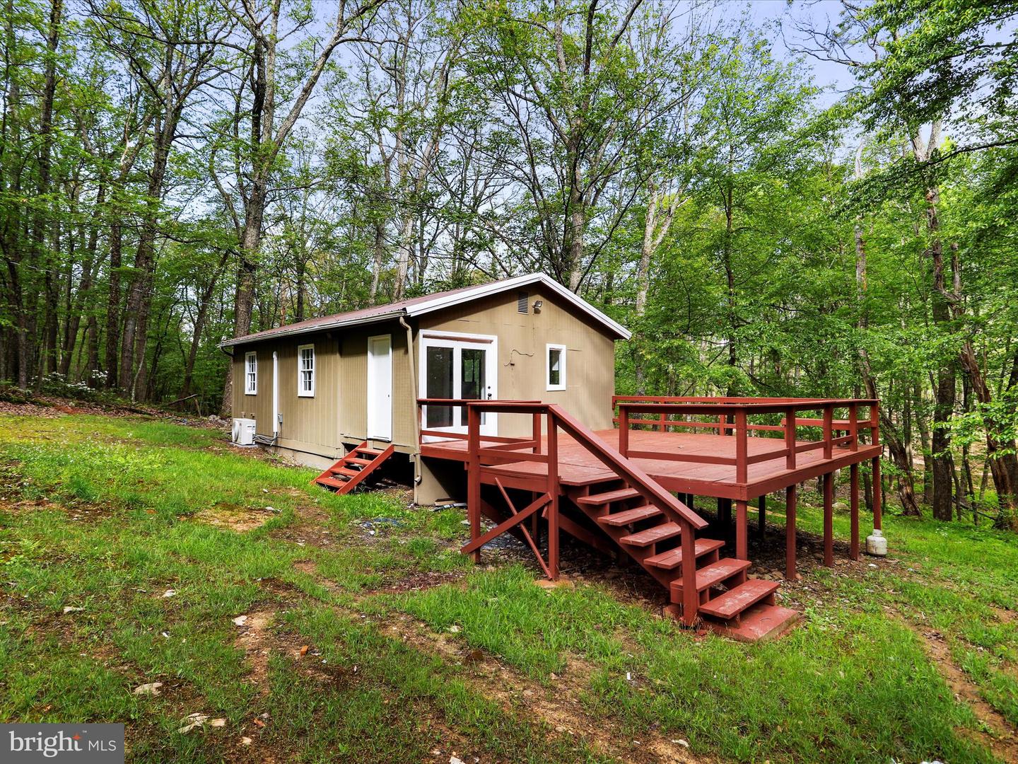 153 Bear Track Rd — photo