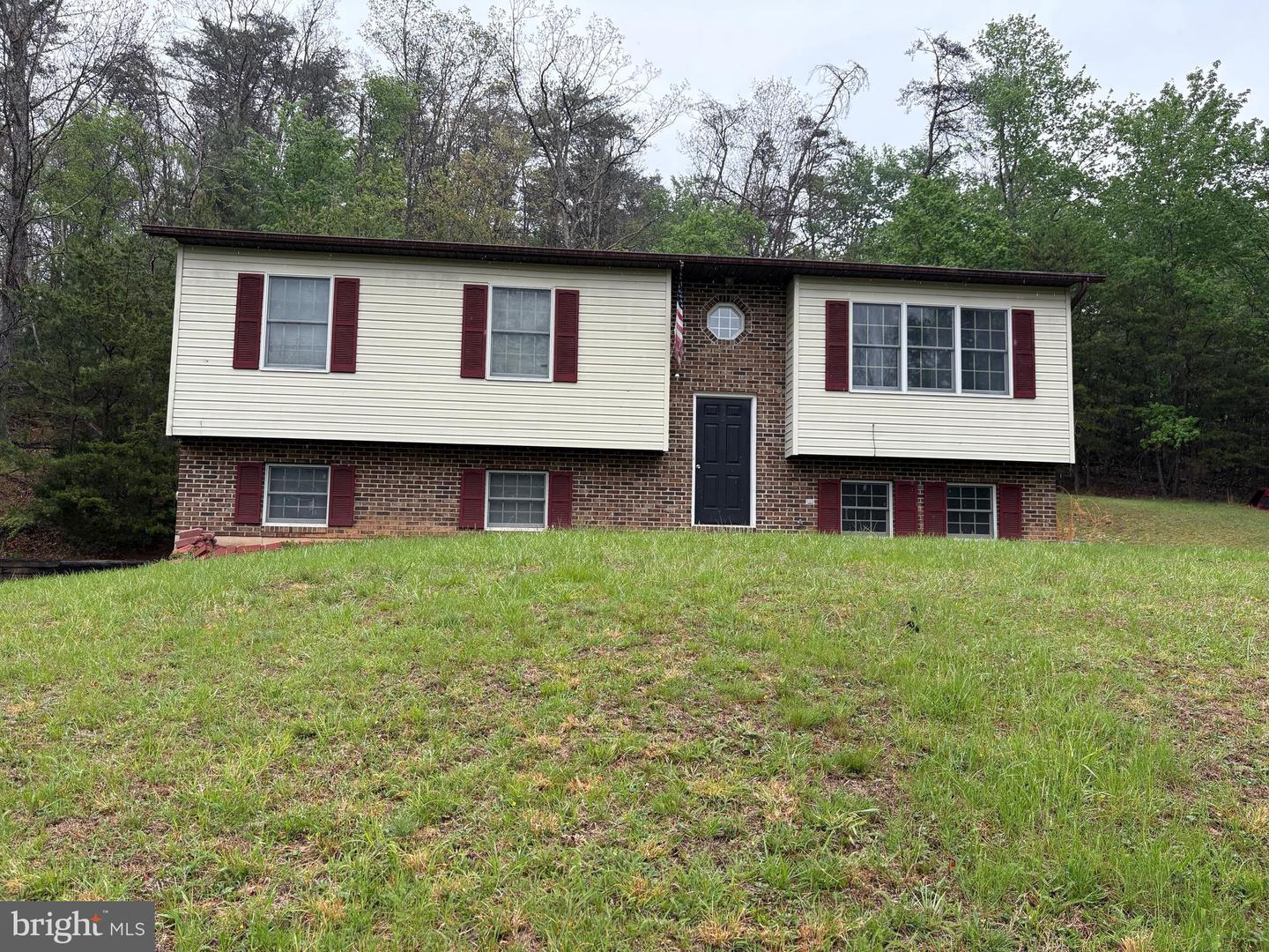 2865 Capon Springs Rd — photo