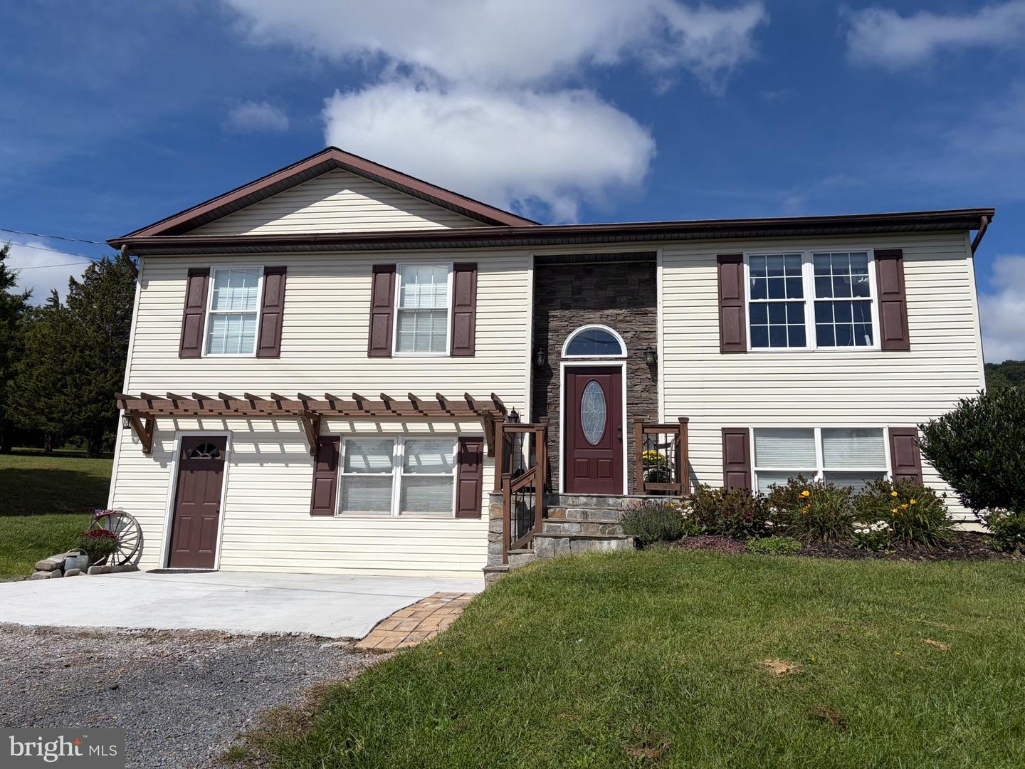 8 Scenic View Ln — photo
