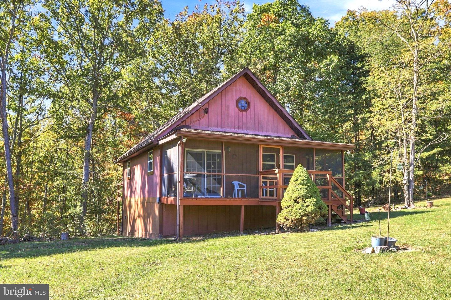 289 Mountain State Road, Rio, WV 26755