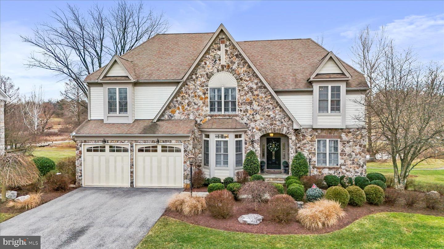 33 Louisa Beall Ln — photo